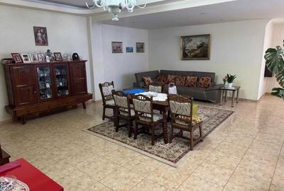 Casă cu 4 camere în Năvodari Tabără - 3