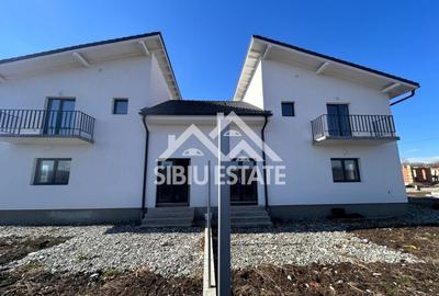 Duplex cu 4 camere cu Canalizare în Mohu - 9