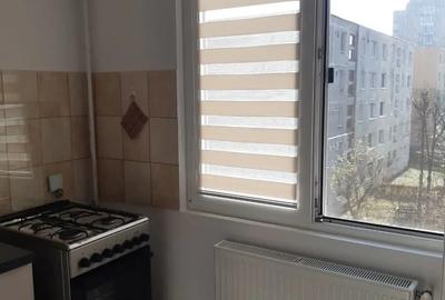 Garsonieră decomandată, mobilată în Astra - 4