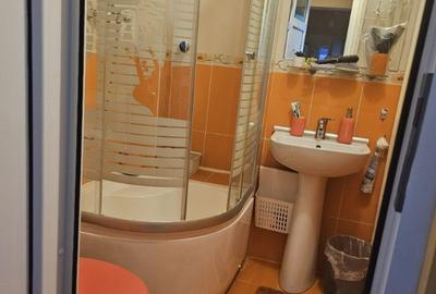 Apartament cu 4 camere semidecomandat în Olteniței - 11