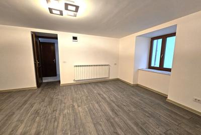 Birou, de 51 mp, în Ultracentral - 2