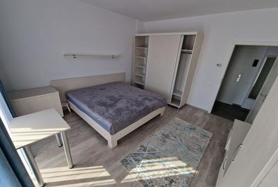 Garsoniera zona Mall Coresi - 1