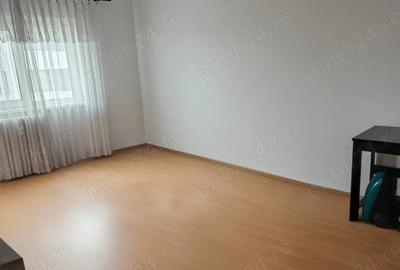 Ap.2 cam.decom,et.3 4,zona DEMOCRATIEI,bl curat si linistit,pret decent,propietar - 3