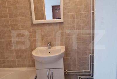 Camera de camin, cu baie in camera, 12 mp, zona Tractorul - 3