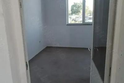 Spațiu comercial, de 3,000 mp, în Făget - 3