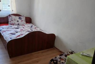 Inchiriez camera stil garsoniera - 4