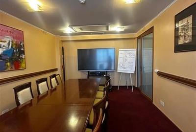 Spațiu comercial, 32 mp în Central