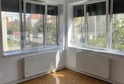 Spațiu comercial, de 90 mp, în Central