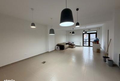 Spațiu comercial, de 40 mp, în Central - 2