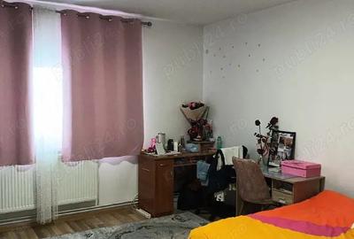 Apartament cu 3 camere decomandat în Central - 10