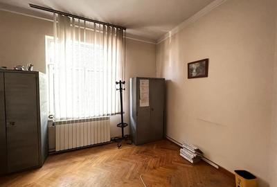 Duplex cu 20 camere cu Canalizare în Unirii - 22