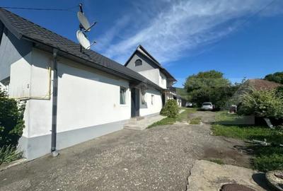 Casă cu 4 camere cu Teren 2292 Mp în Gherla - 4