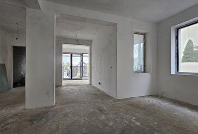 De vanzare Casa Individuala Saftica - 9