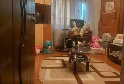 Vand sau schimb casa - 4