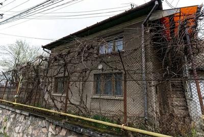 Casă cu 4 camere în Central - 3