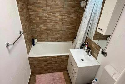 Apartament 3 camere decomandat, renovat integral, etaj 3 Rogerius, bloc de caramida - 3