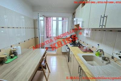 Apartament cu 4 camere decomandat în Central - 7