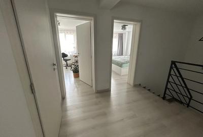 Casă cu Teren 341 Mp în Sânandrei