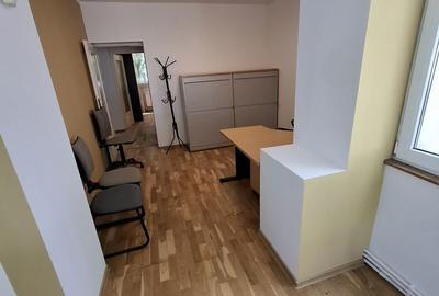 Apartament cu 4 camere în Central - 6