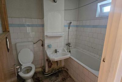 Apartament cu 2 camere decomandat în Vest - 1
