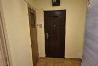 Apartament cu 3 camere decomandat în Berceni - 16