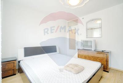 Apartament 3 camere + loc parcare Zona Tractorul - 9