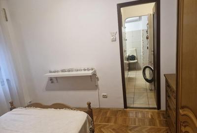 Apartament cu 3 camere decomandat în Crig - 12