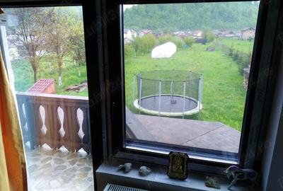 Casă cu 5 camere cu Teren 1800 Mp în Glăjărie - 8