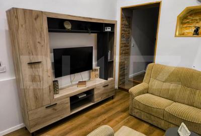 Apartament cu 3 camere, 47 mp, zona Centrala - 2