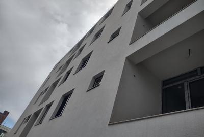Apartament cu 5 camere decomandat în Moșilor - 32
