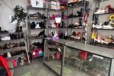 Spațiu comercial, de 12 mp, în Central - 3