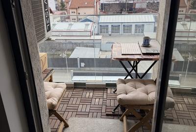 Garsonieră decomandată în Exterior Vest - 7