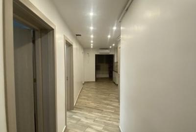 Vanzare apartament 3 camere Centrul Civic Brasov - 4