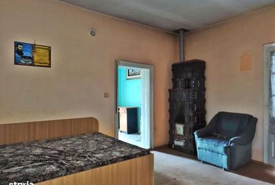 Casă cu 4 camere în Petid - 1