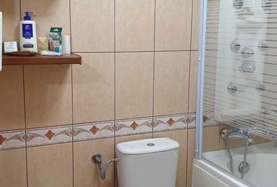 Apartament cu 2 camere semidecomandat în Castelul Peleș - 2