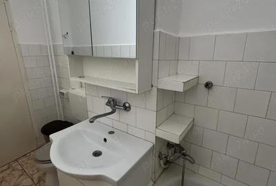 Garsonieră decomandată în Central - 6