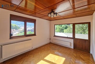 Ultracentral, vila 7 cam, zona Maternitate, 4 parcari, gradina, comision 0% - 24