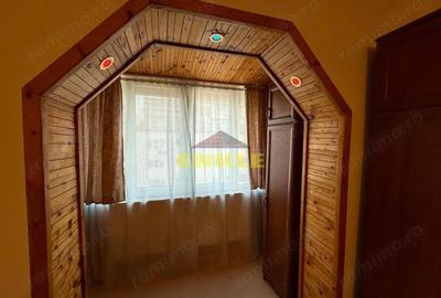 Apartament cu 2 camere semidecomandat în Central - 1