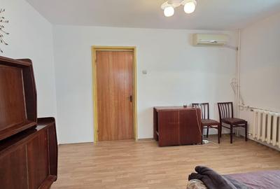 Apartament cu 2 camere nedecomandat în Tomis III - 4