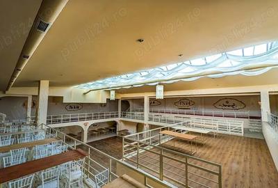 Spațiu comercial, de 2,200 mp, în Central - 15