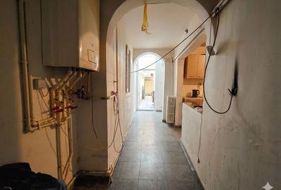Casă cu 3 camere în Colentina - 8