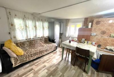 Casă cu 3 camere cu Teren 1499 Mp în Fălticeni - 5