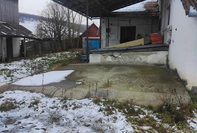 Spațiu comercial, de 600 mp, în Central - 8