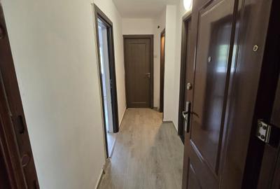 Garsoniera, decomandata, etaj 1 din 4, Uverturii, Teatrul Masca - 13