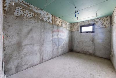 Casă individuală cu 3 camere cu Canalizare în Variașu Mare - 10