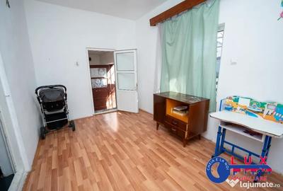 Casă cu 3 camere cu Teren 334 Mp în Babadag - 11