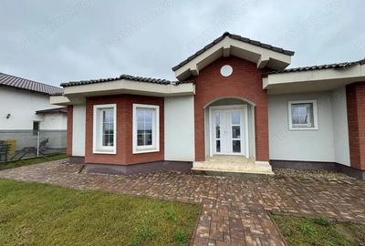 Casă cu 3 camere cu Teren 657 Mp în Moșnița Veche - 8