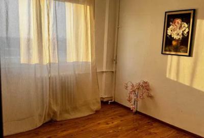 Apartament cu 2 camere decomandat în Drumul Taberei