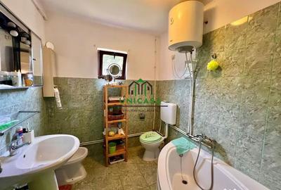 Casă cu 7 camere cu Canalizare în Bunești - 11