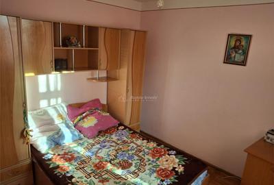 Resita, Chirie 2 cam., Micro III - 11